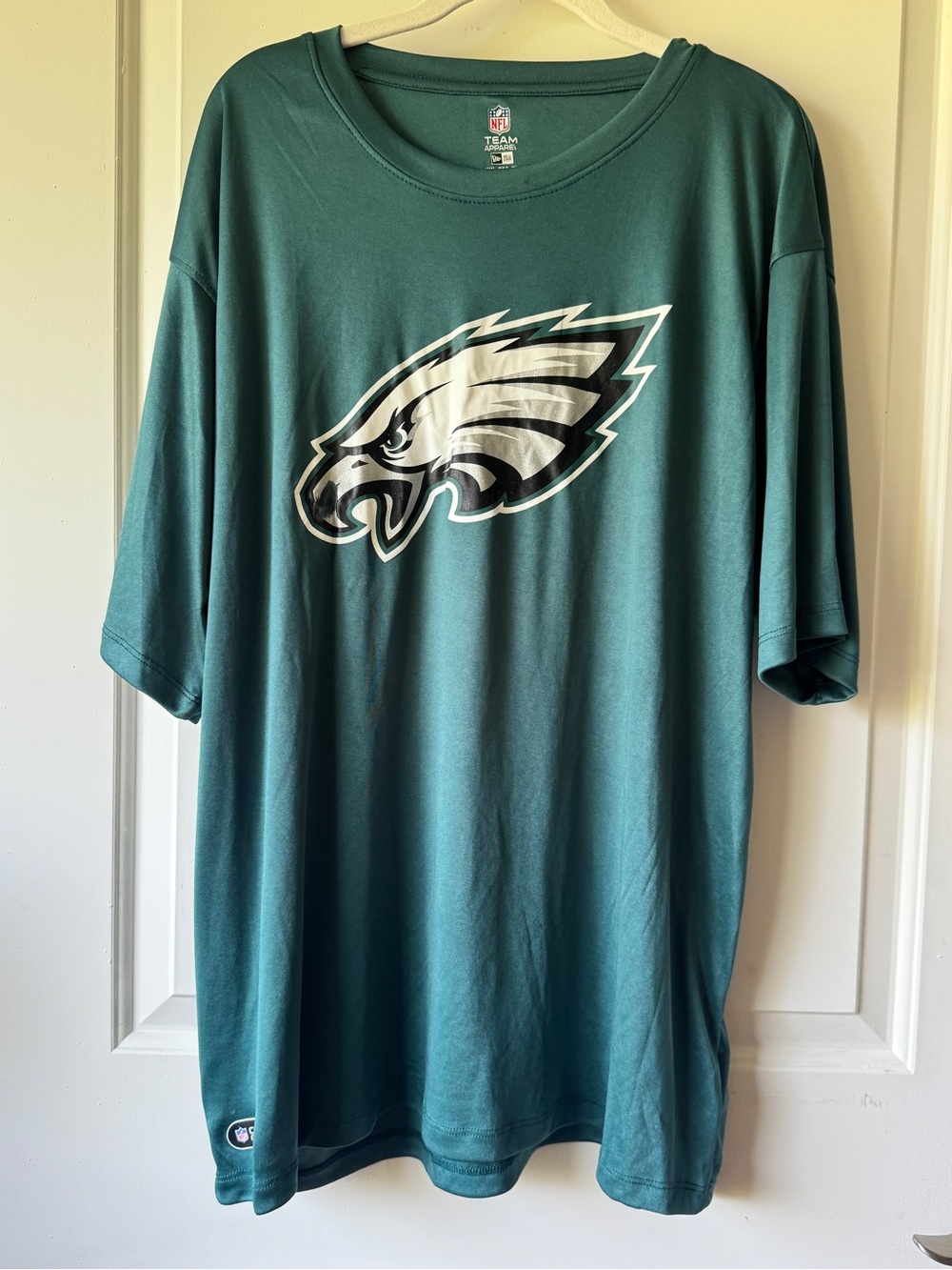 Teal Philadelphia Eagles Graphic Tee